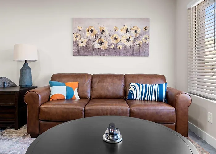 4 Bedroom Retreat Pool Dog Friendly Games *