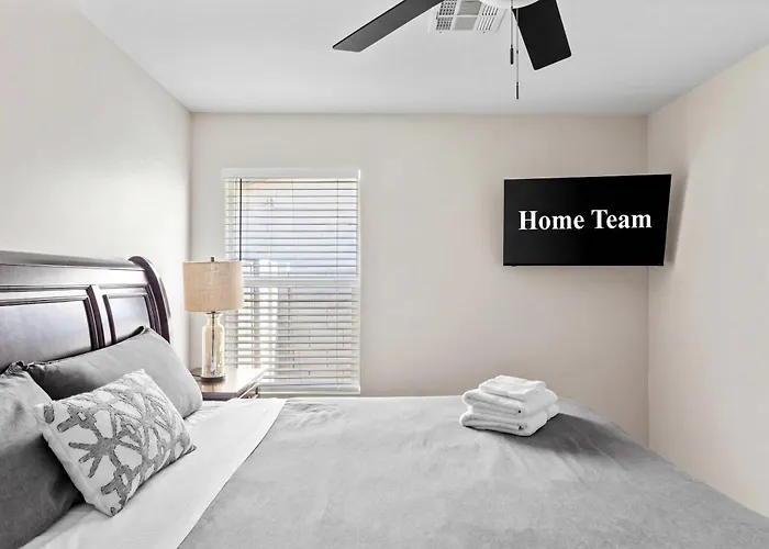 4 Bedroom Retreat Pool Dog Friendly Games * Phoenix